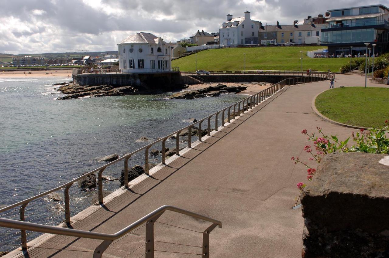 North Coast Motel Portrush Eksteriør billede